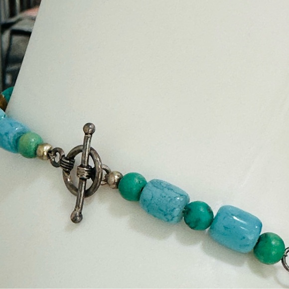 Cowgirl Chic Chunky Turquoise Stone and Brown Beaded Statement Necklace - Picture 4 of 7